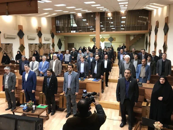 آغازبکار نشست مدیران گروه ها ، کارشناسان و معاونان آموزشی