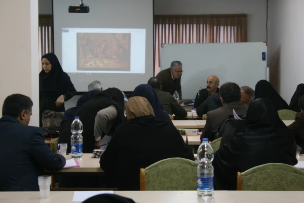 کارگاه بهسازی و توانمندسازی استادان علوم تجربی