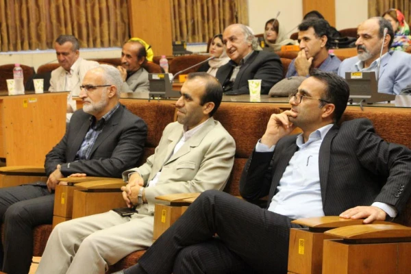 نشست ادبی روز هادی شهر 3